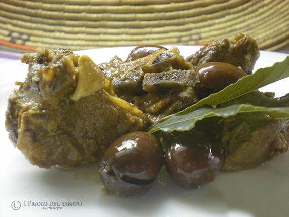 Agnello sardo con olive e finocchietto