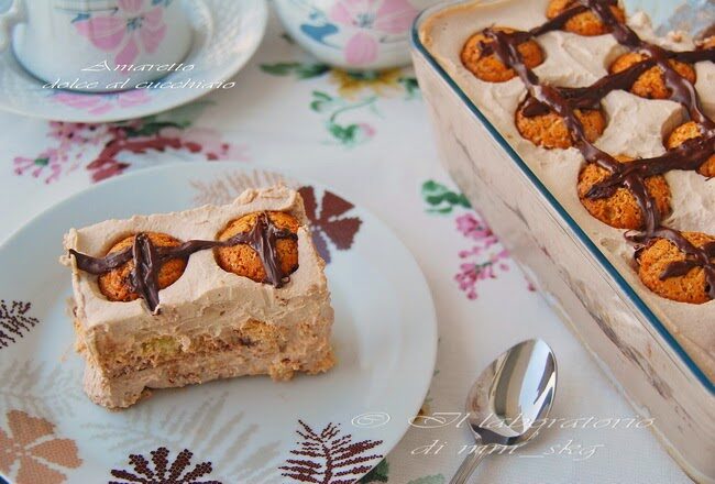 AMARETTO, DOLCE AL CUCCHIAIO