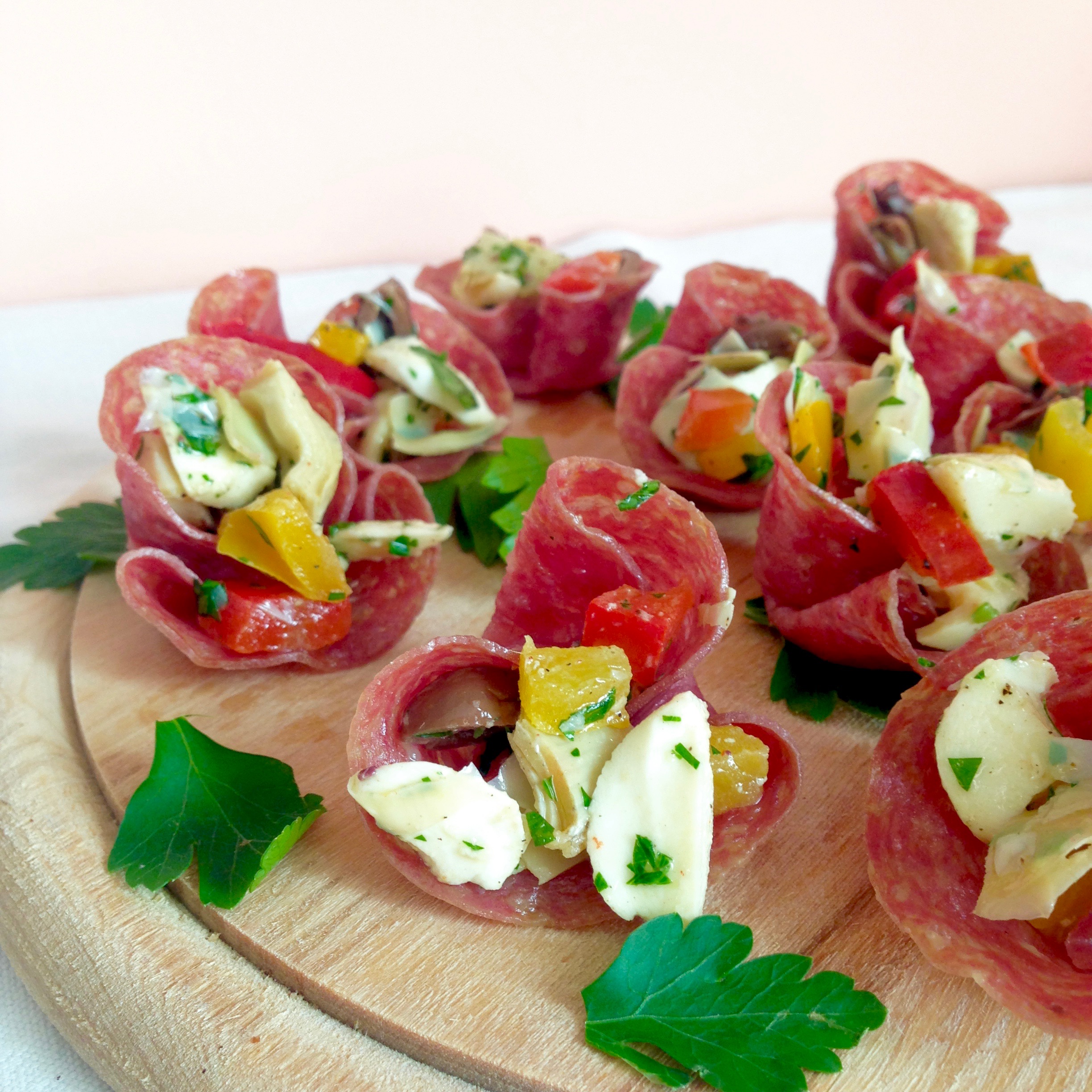 Barchette di Salame Ripiene
