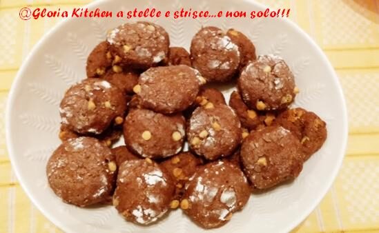 Biscotti al Farro con Zenzero e Gocce di Cioccolato Bianco di Gloria KitchenUSA