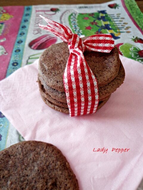 Biscotti cacao e cannella