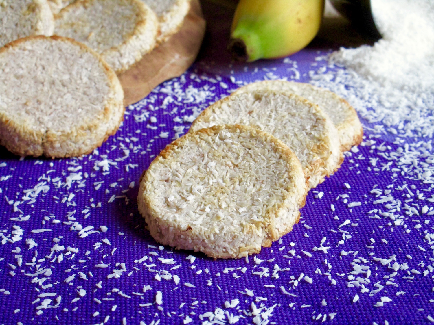 Biscotti con Banana e Cocco, 2 Ingredienti