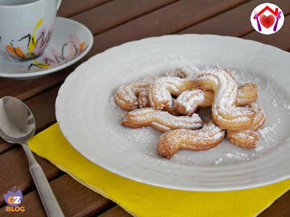 Biscotti di frolla montata all’arancia