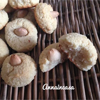 Biscotti di mandorle