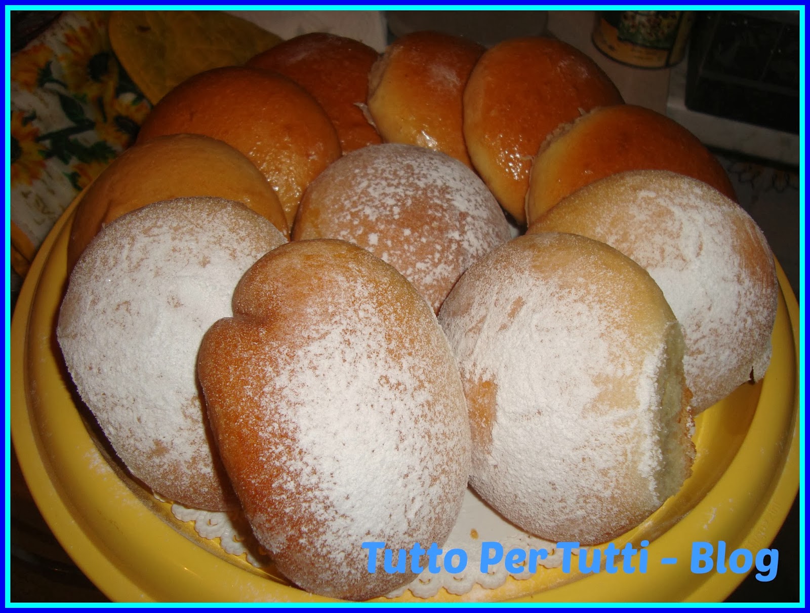 BRIOCHES RIPIENE AL CIOCCOLATO