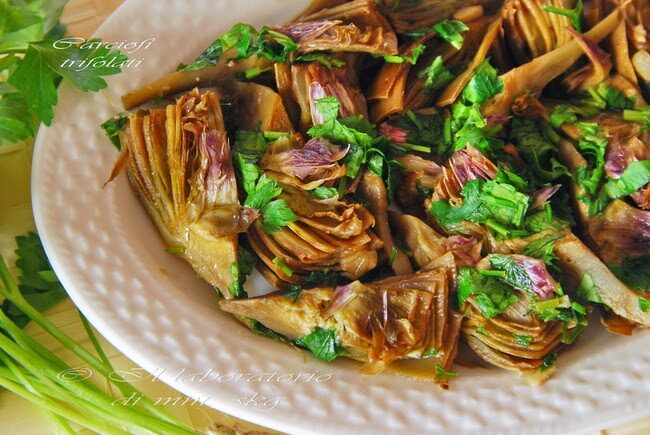 CARCIOFI TRIFOLATI