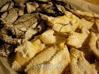 Chiacchere al forno bianche e cioccolato