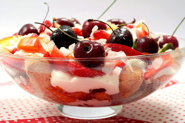 chiamiamolo tiramisu alla macedonia, o quasi!