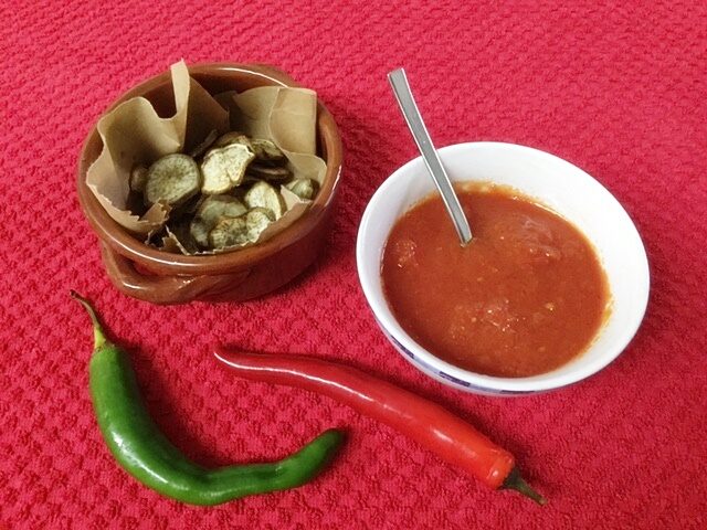 Chips di patate dolci con salsa piccante