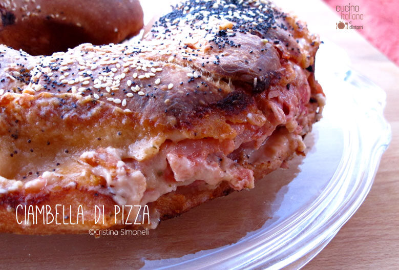 Ciambella di pizza, ricetta facile