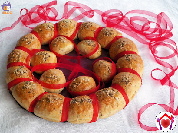 Corona di pane ai semi vari