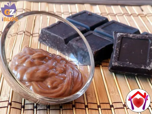 Crema pasticcera al cioccolato fondente