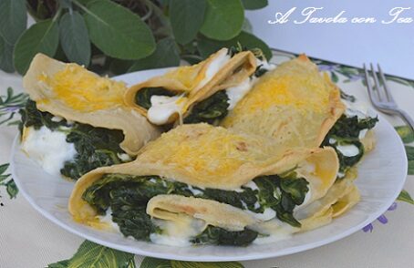 Crespelle senza latte agli spinaci e stracchino (senza lattosio)
