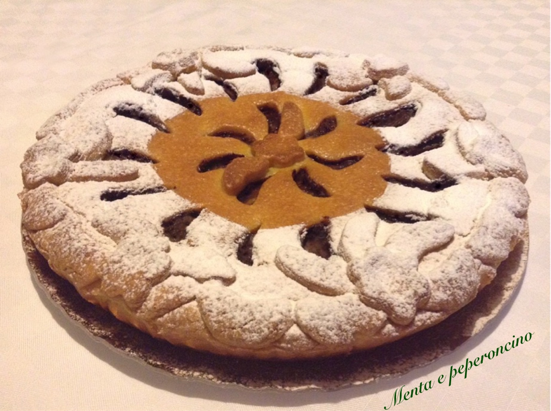 Crostata con crema pasticcera e nutella