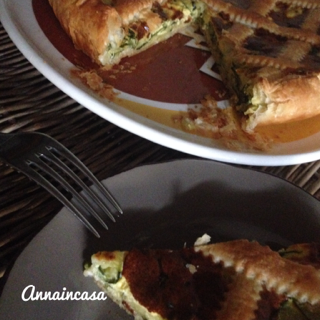 Crostata di zucchine e robiola