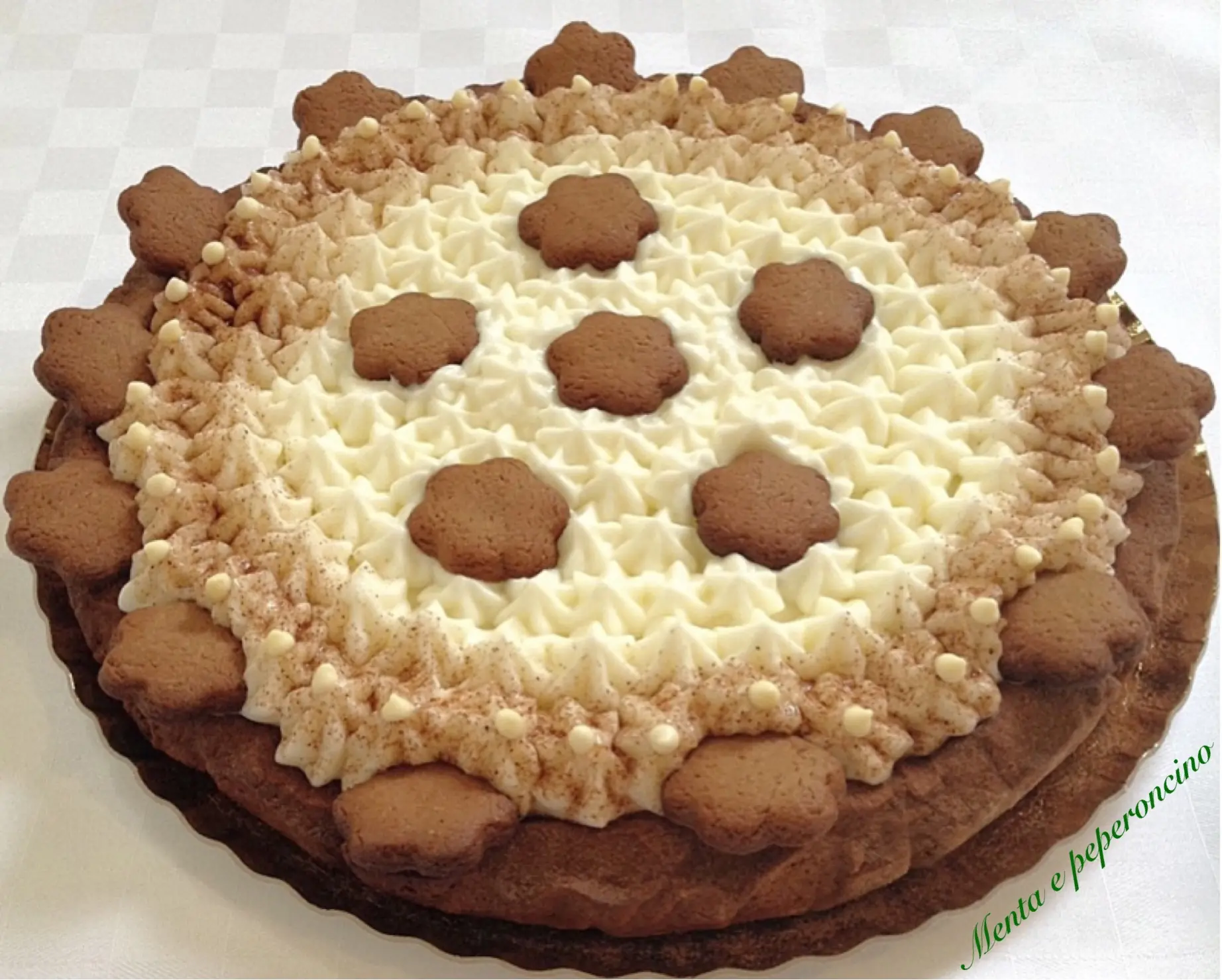 Crostata nesquike con crema al latte