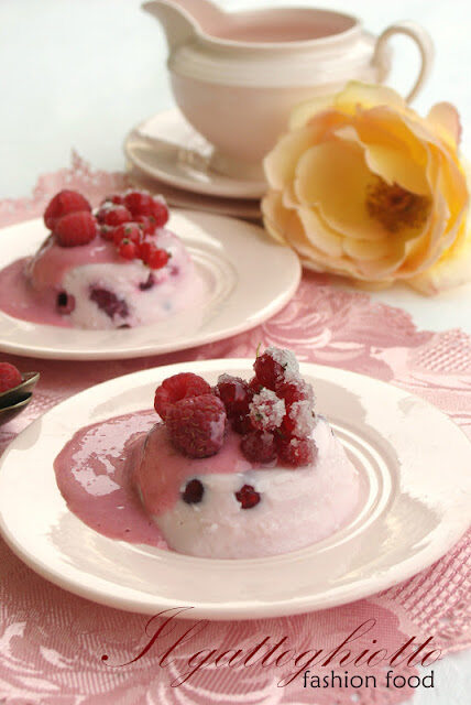 Dessert allo yogurt e frutti rossi…il piacere senza il peccato:D