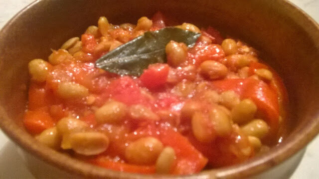 FAGIOLI DI SOIA PICCANTI CON PEPERONI