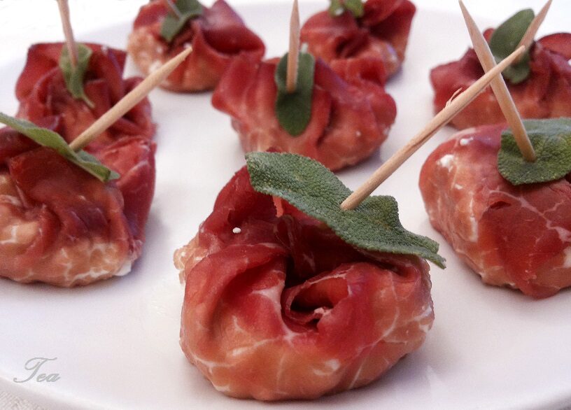 Fagottini di bresaola e caprino anche in versione light!