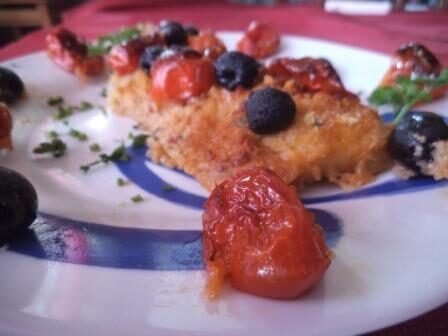Filetto di merluzzo gratinato con pomodorini e olive