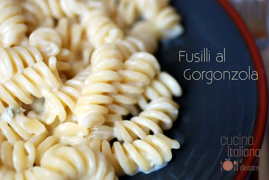 Fusilli al gorgonzola – ricetta 3 ingredienti e 1 pentola