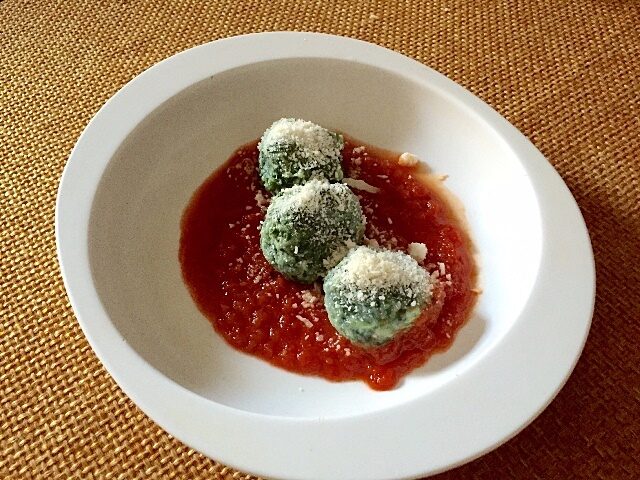 Gnudi toscani ricotta e spinaci