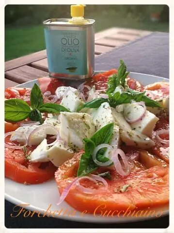 Insalata Caprese delizia con Olio Corrias all’origano