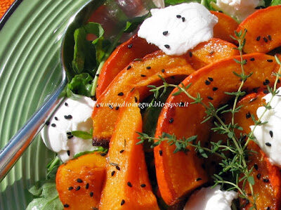 Insalata di zucca arrosto al timo con rucola e mozzarella di bufala