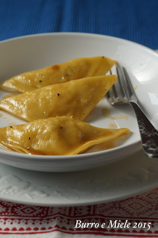 Kreplach al brodo di gallina ristretto