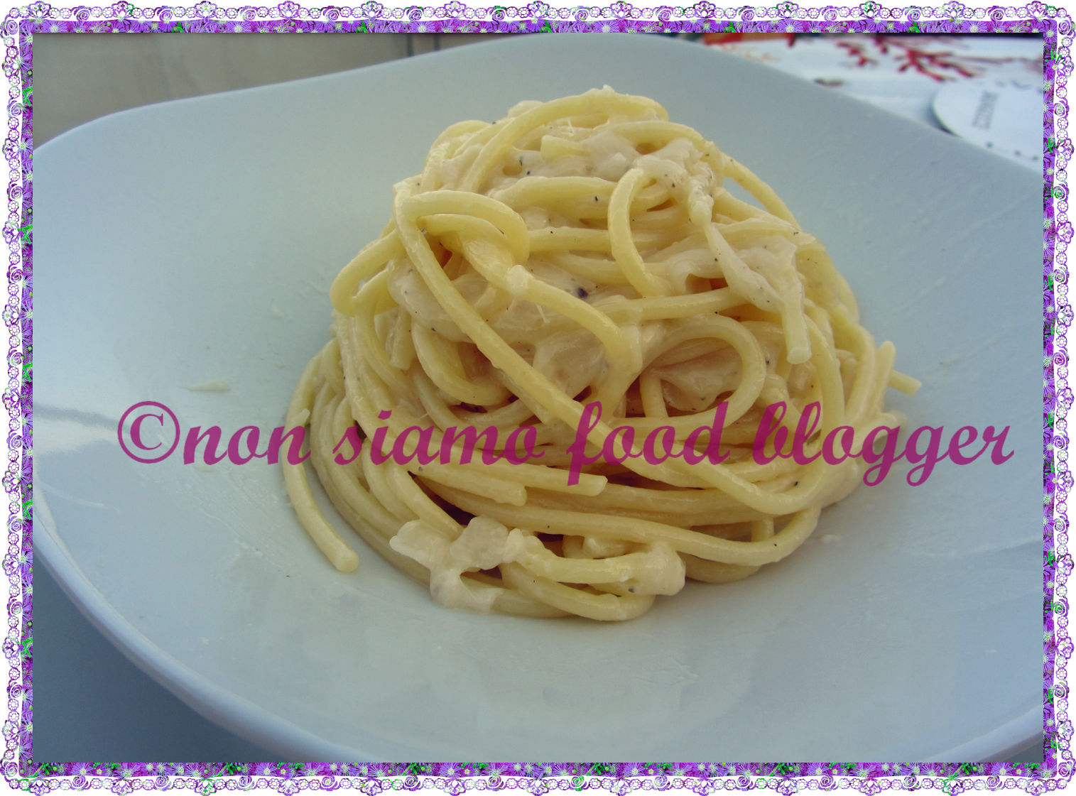 La ricetta originale degli spaghetti cacio e pepe alla romana