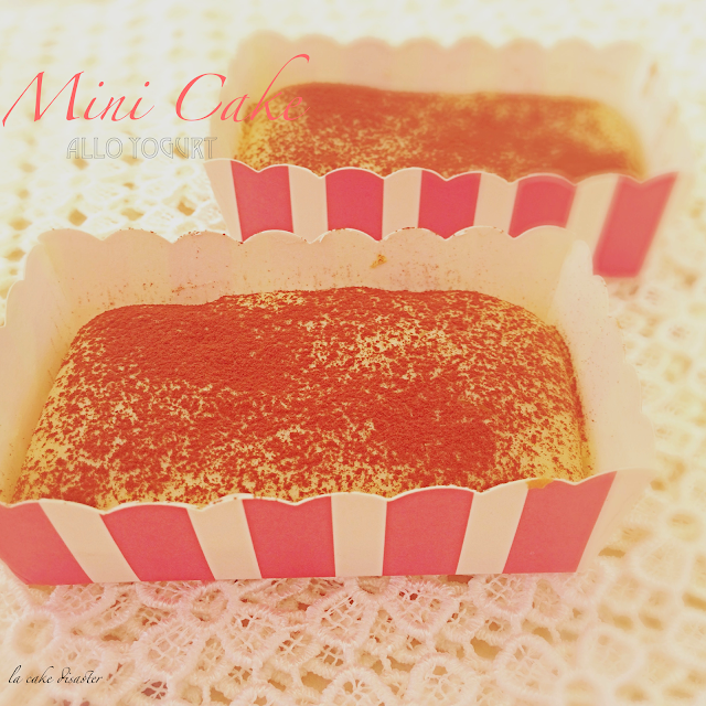 Mini Cake yogurt al caffè senza uova…e burro