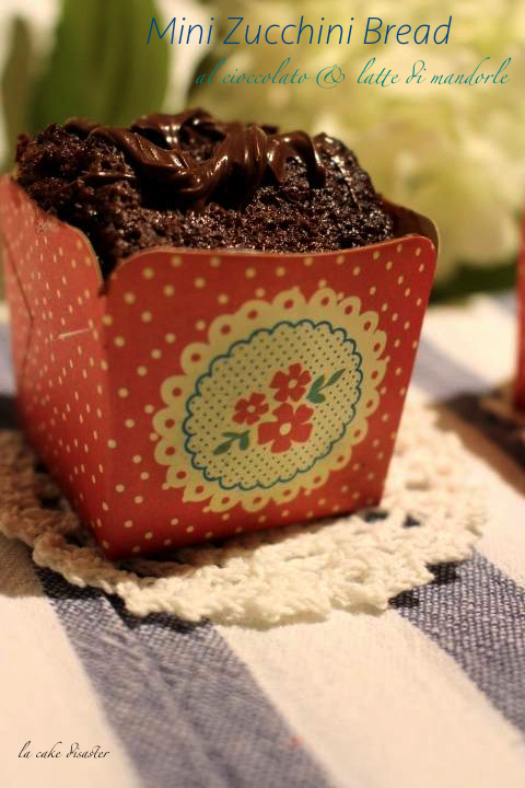 Mini Zucchini Bread al cioccolato e latte di mandorle