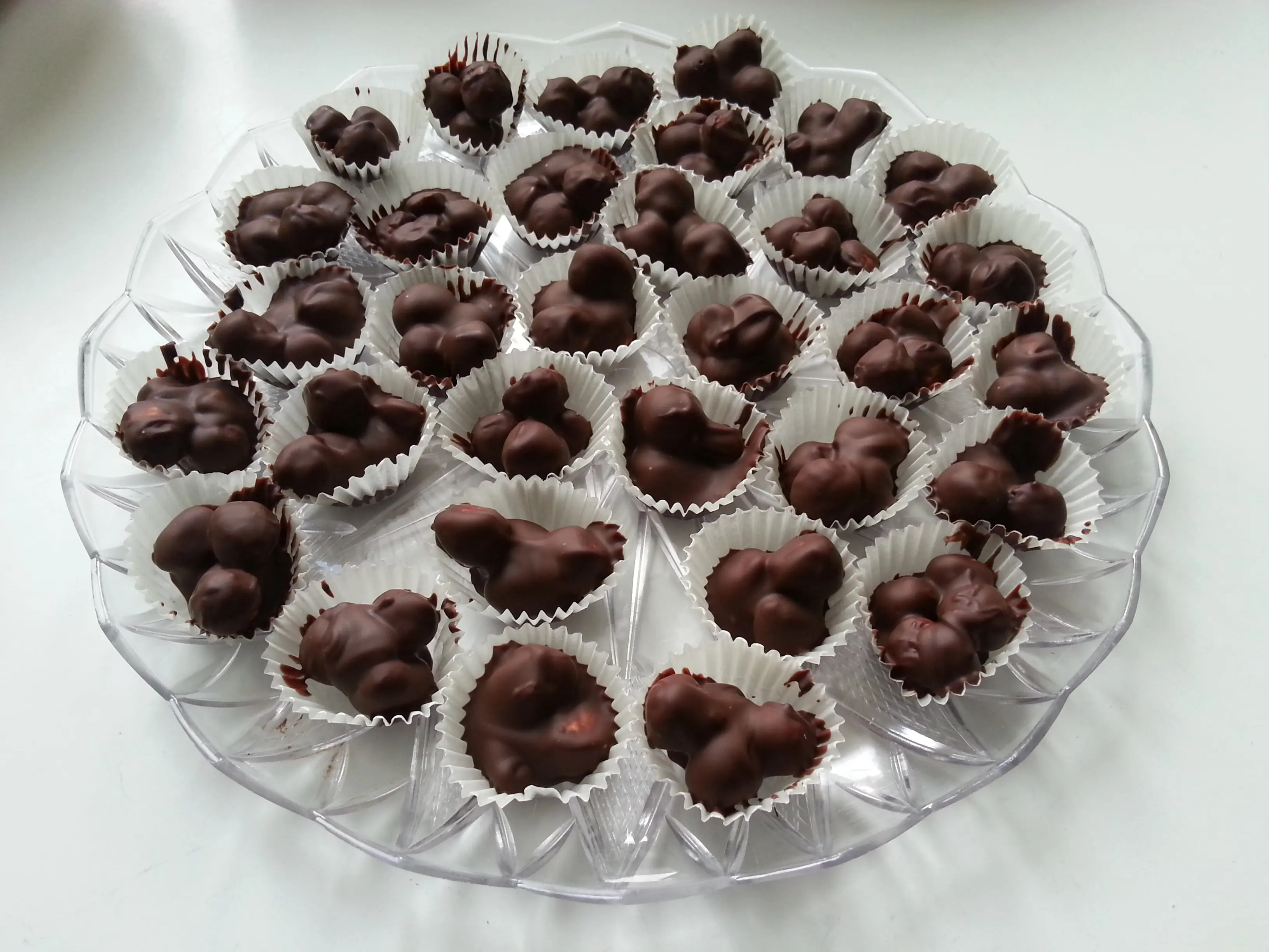 Nocciole ricoperte di cioccolato