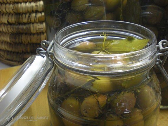 Olive confettate… l’aromatizzazione