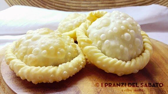 Panadas alla bosana