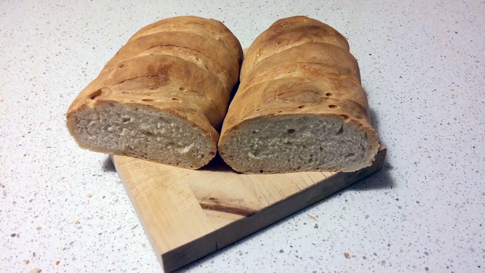 PANE CON LIEVITO MADRE