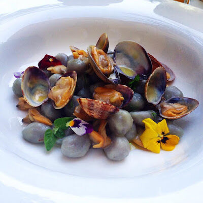 Perle di patate viola e vongole