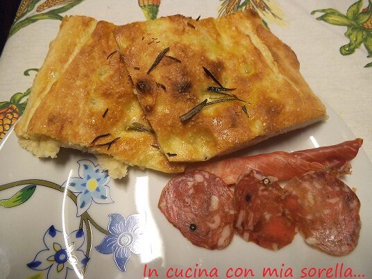 Pizza al rosmarino|Ricetta antipasto