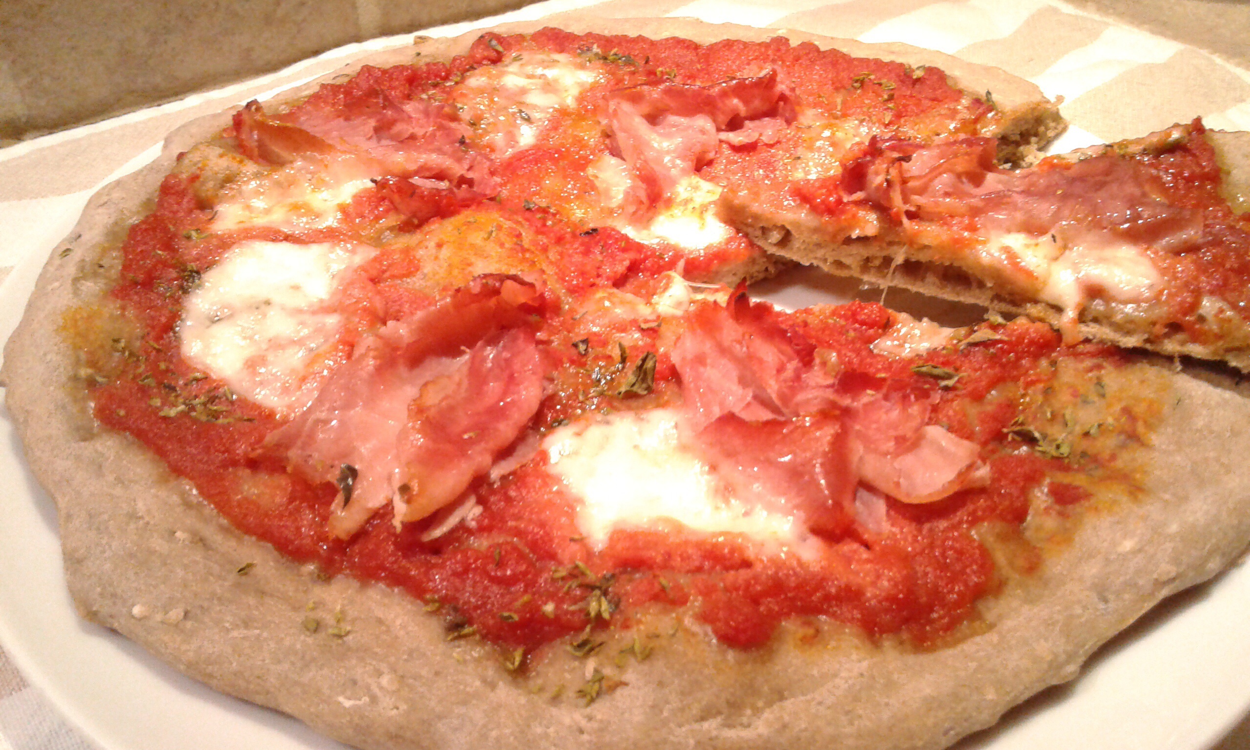 Pizza con impasto ai 7 cereali
