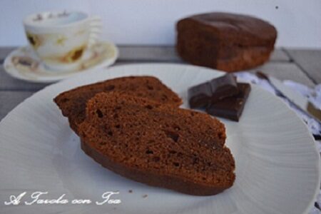 Plumcake al cacao soffice e goloso