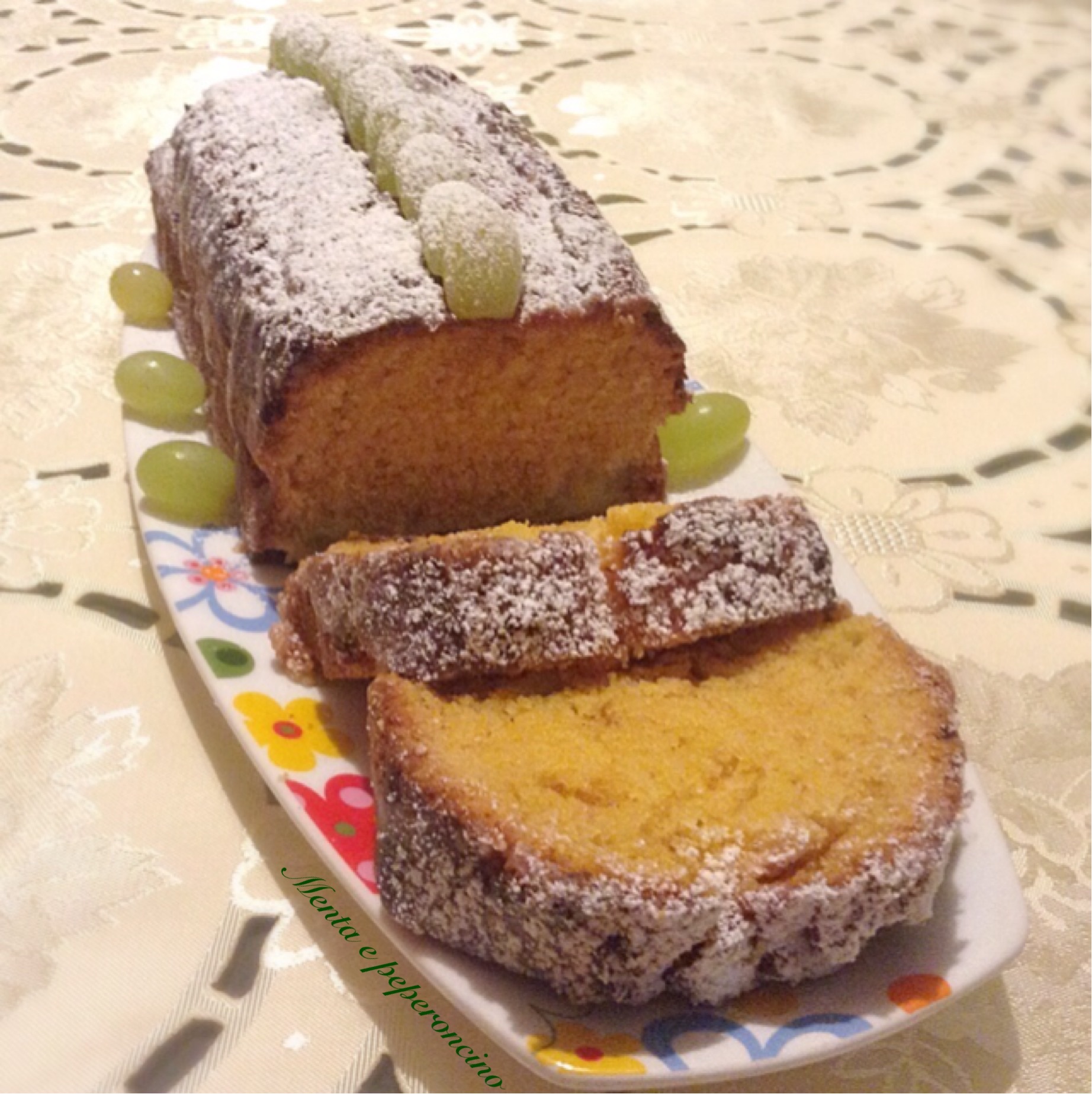Plumcake all’uva bianca