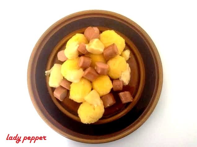 Polenta e wurstel
