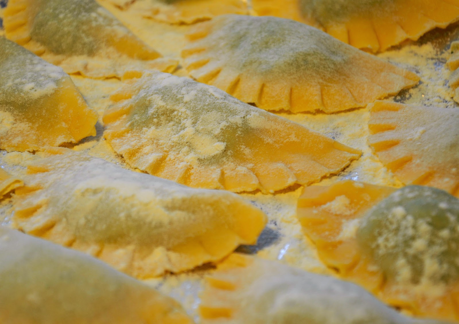 RAVIOLI CON RICOTTA E SPINACI