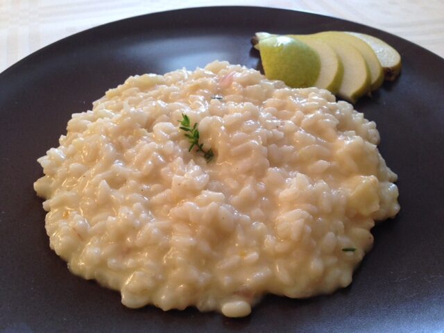 Risotto alle pere e robiola