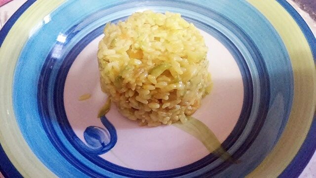 Risotto zucchine e curcuma