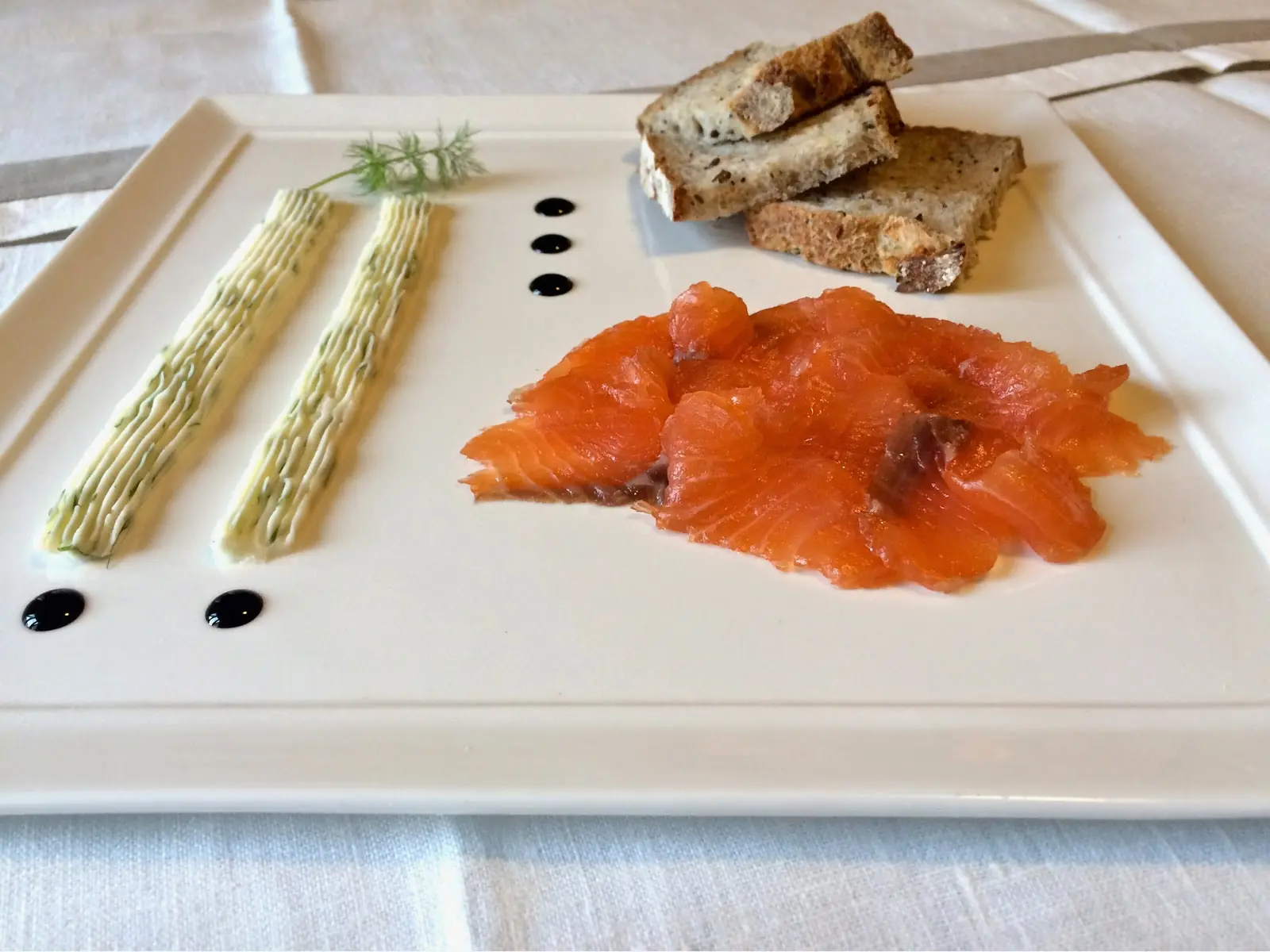 Salmone marinato alla Guinness