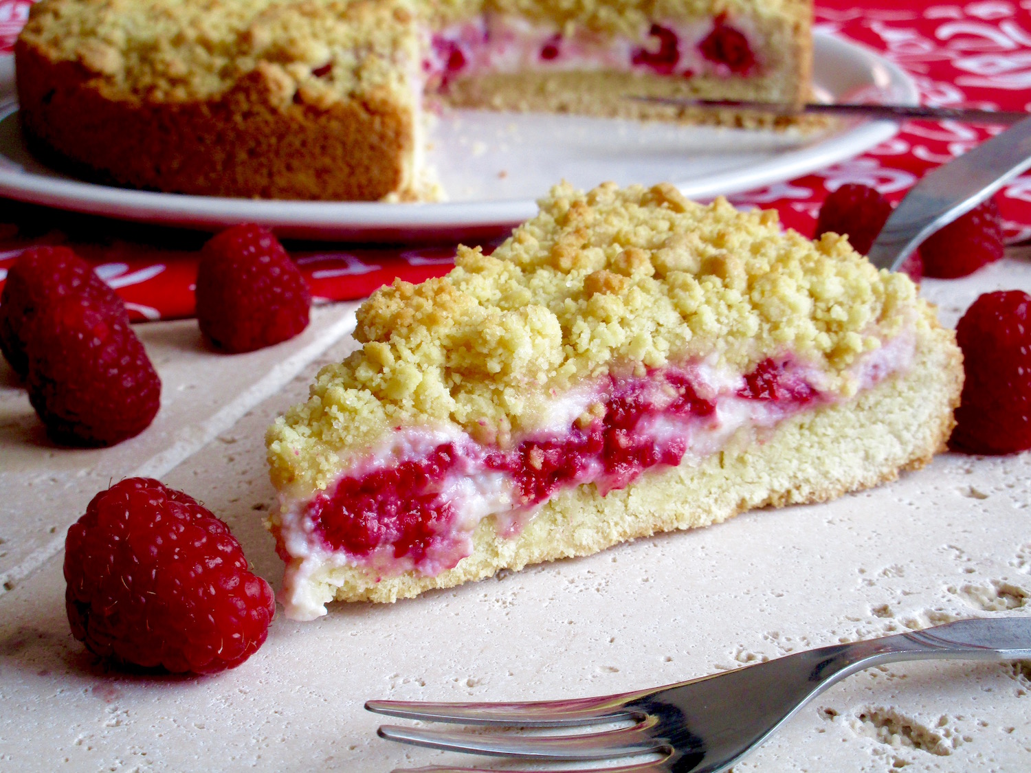 Sbriciolata con Ricotta e Lamponi