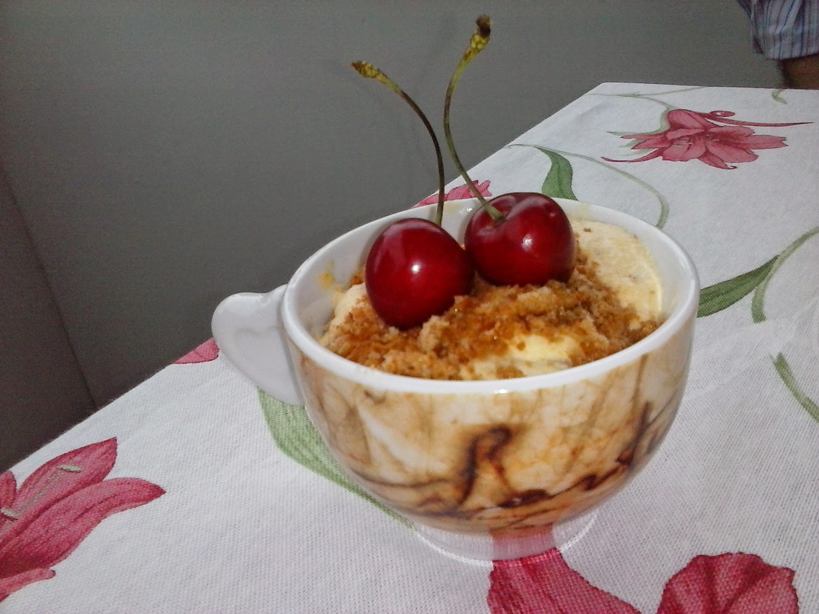 Tiramisù di frutta senza uova