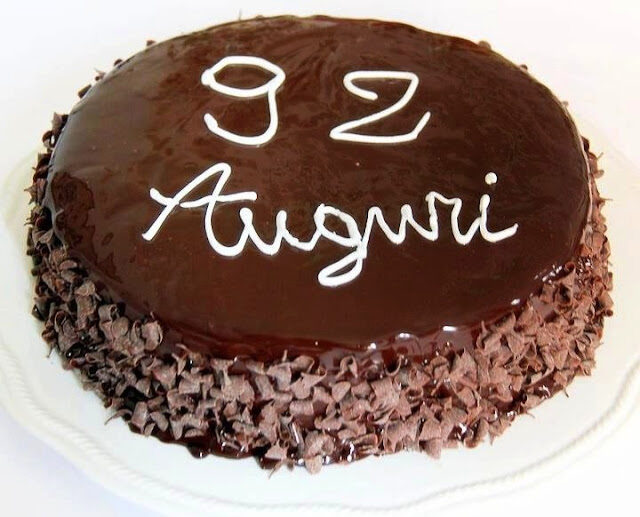 torta con bavarese alla nocciola, mousse di cioccolato e altri strati, i 92 se la meritano!