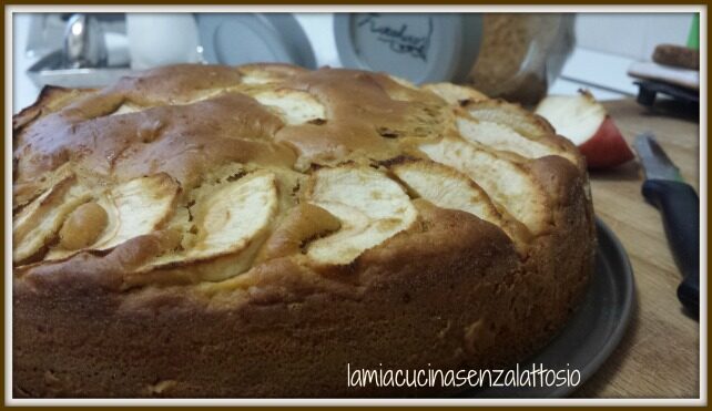 Torta di mele senza uova senza lattosio